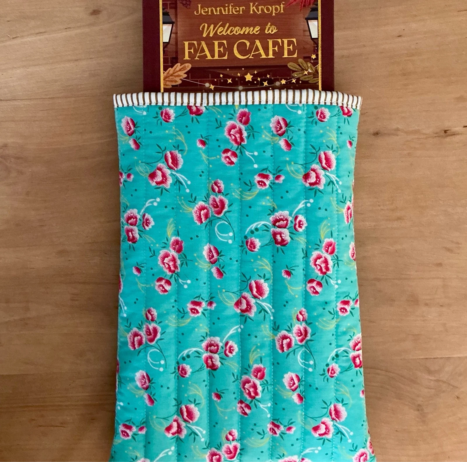 Pochette à livre grand format ou tablette jusqu’à 11 pouces